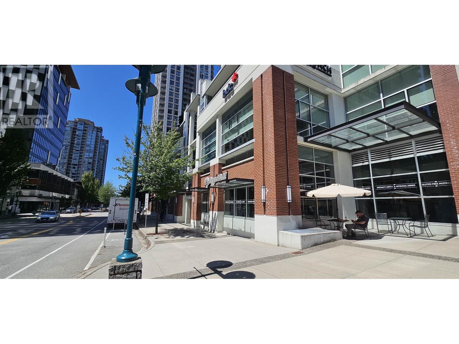 1701 3007 GLEN DRIVE, coquitlam, British Columbia V3B0L8