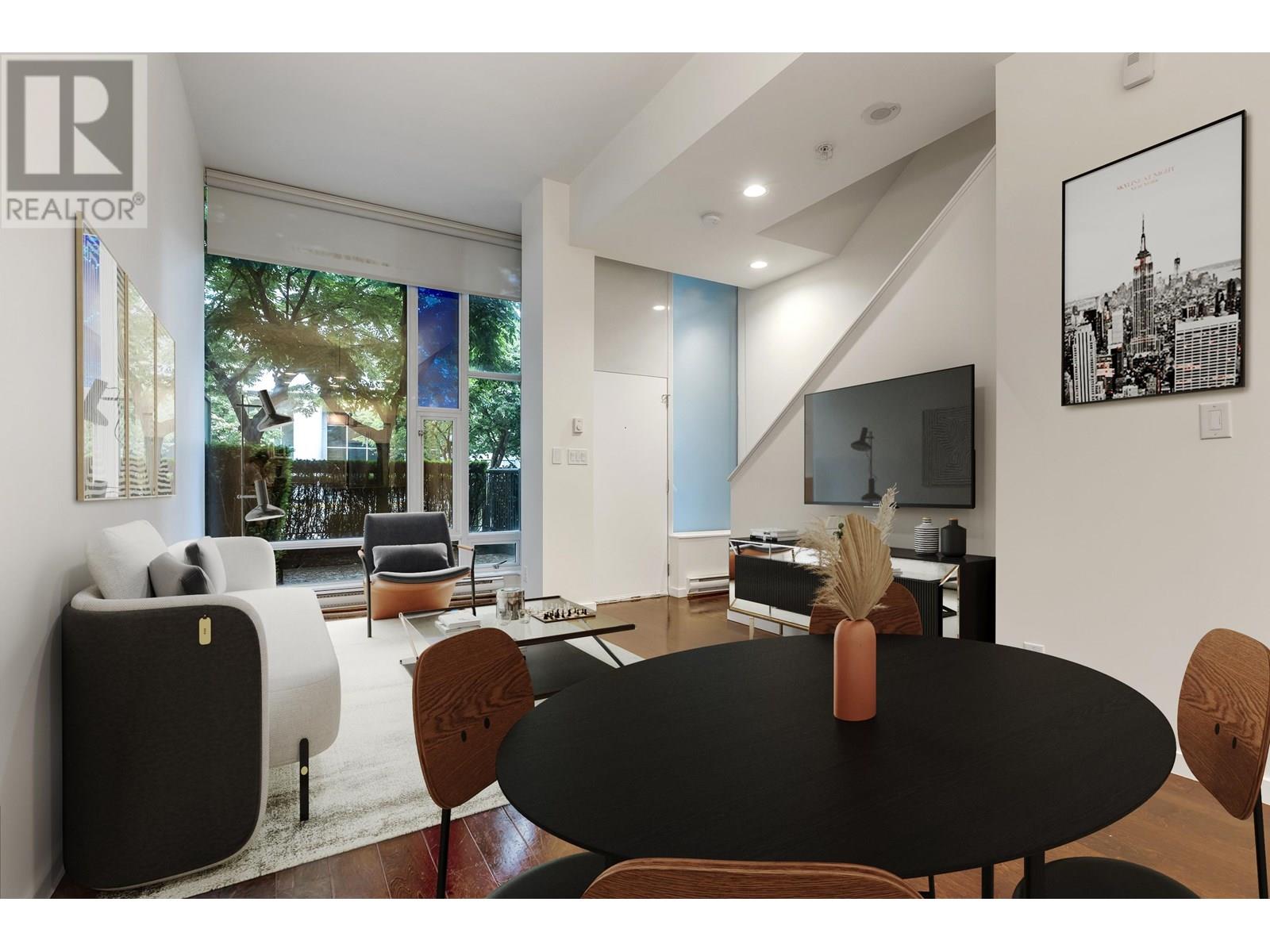 102 Regiment Square, Vancouver, British Columbia  V6B 1W1 - Photo 3 - R3022103