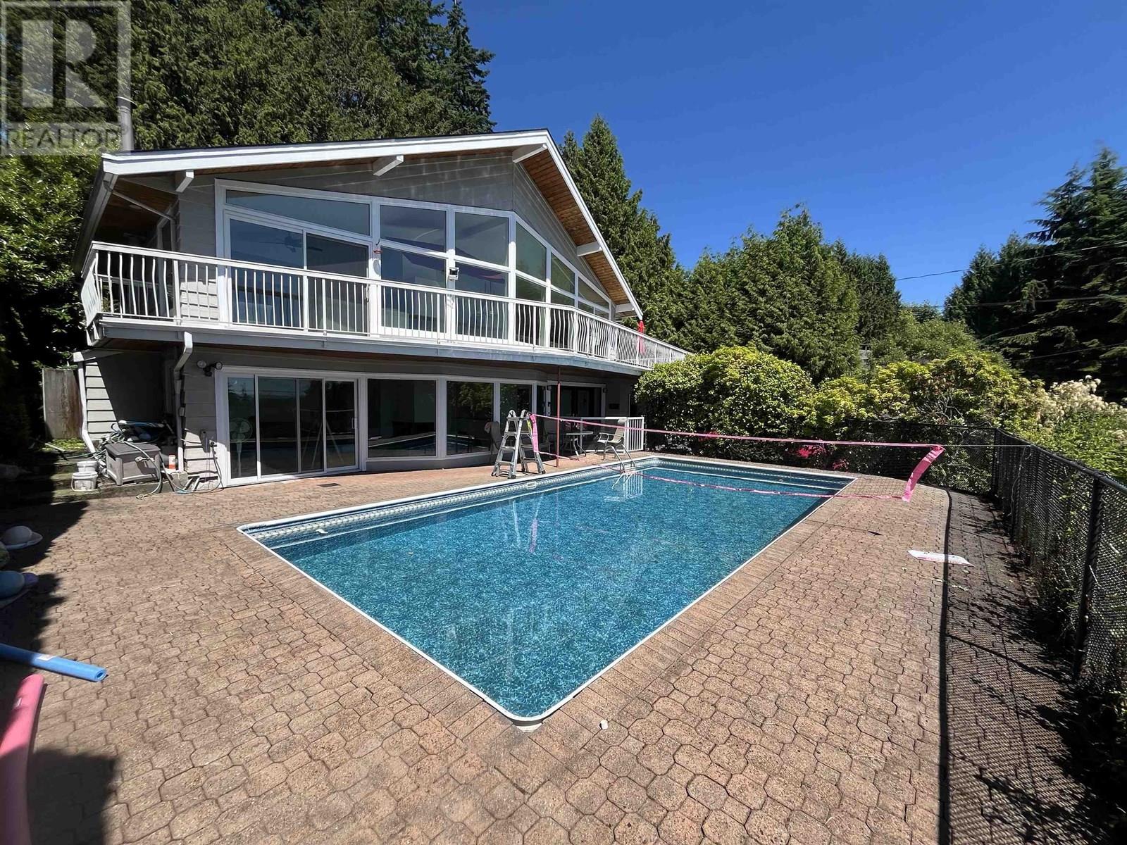 1725 Rosebery Avenue, West Vancouver, British Columbia  V7V 2Z5 - Photo 35 - R3022008