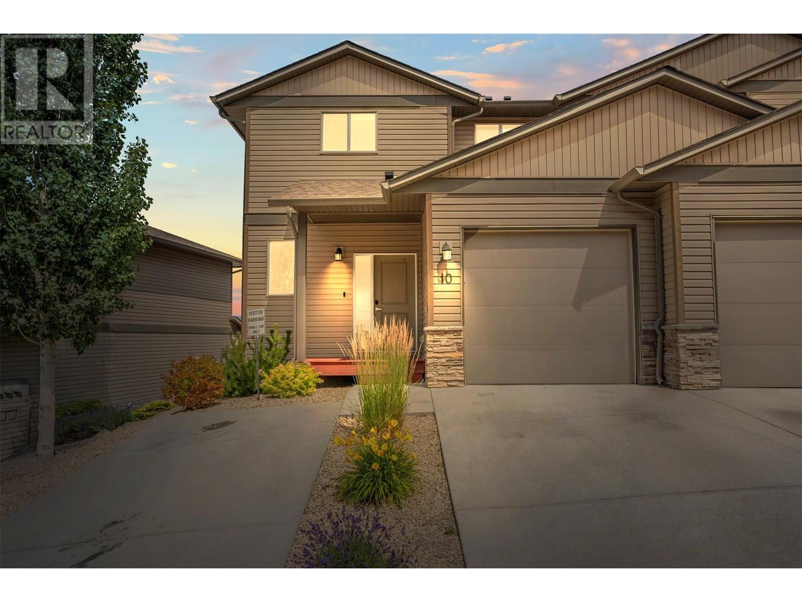 933 Mount Robson Place Unit# 10, vernon, British Columbia