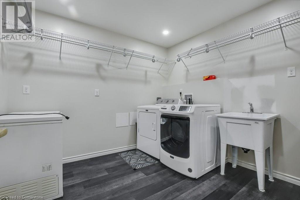 66 Summercrest Drive Unit# 3, Hamilton, Ontario  L8K 6M6 - Photo 6 - 40746971
