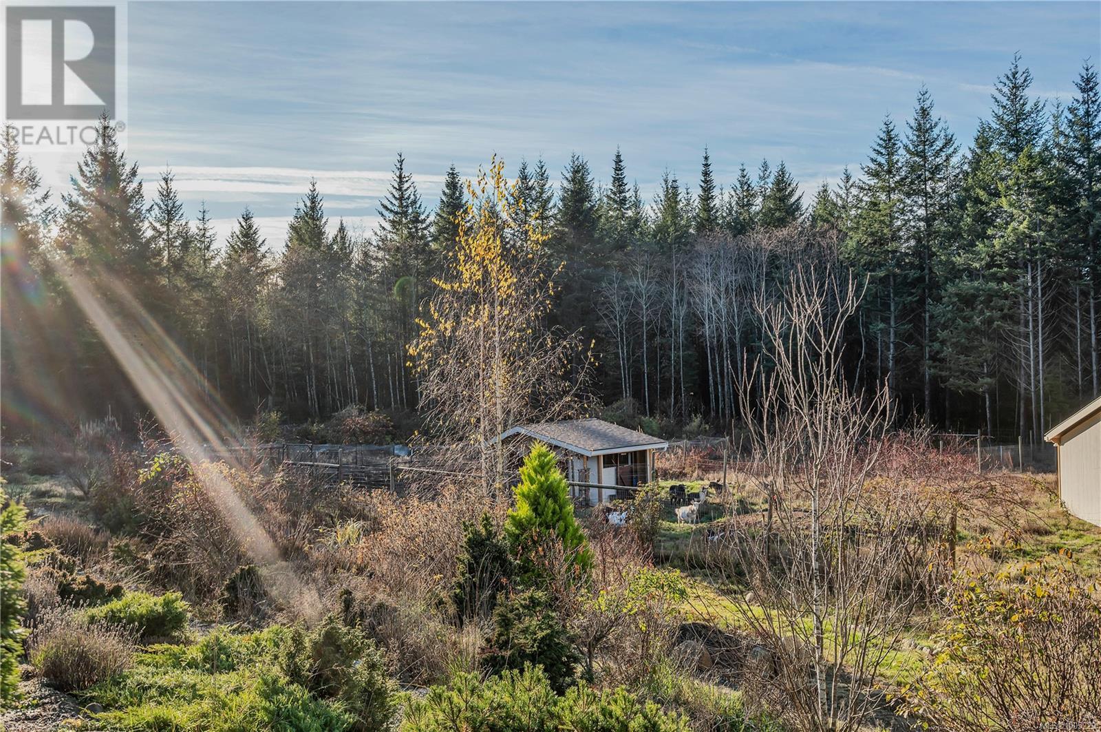 220 Irene Rd, Quadra Island, British Columbia  V0P 1N0 - Photo 56 - 1005229