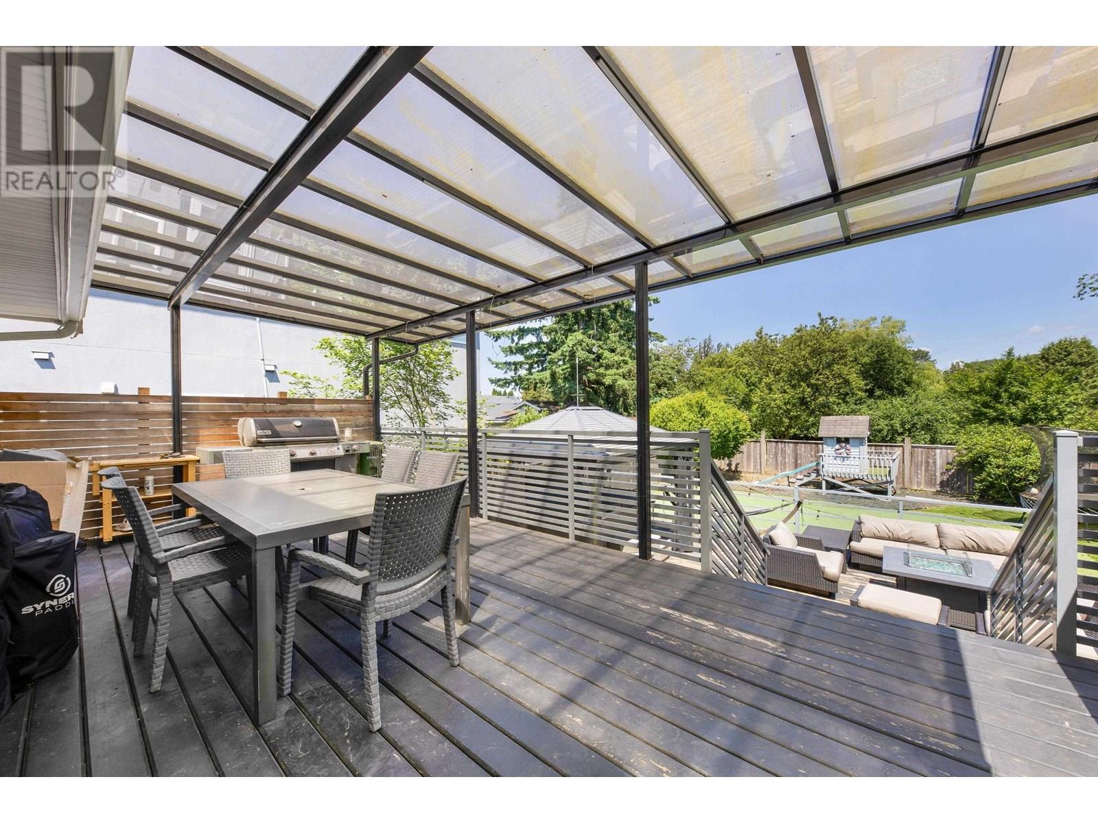 23177 Willett Avenue, Richmond, British Columbia  V6V 3C6 - Photo 11 - R3020550