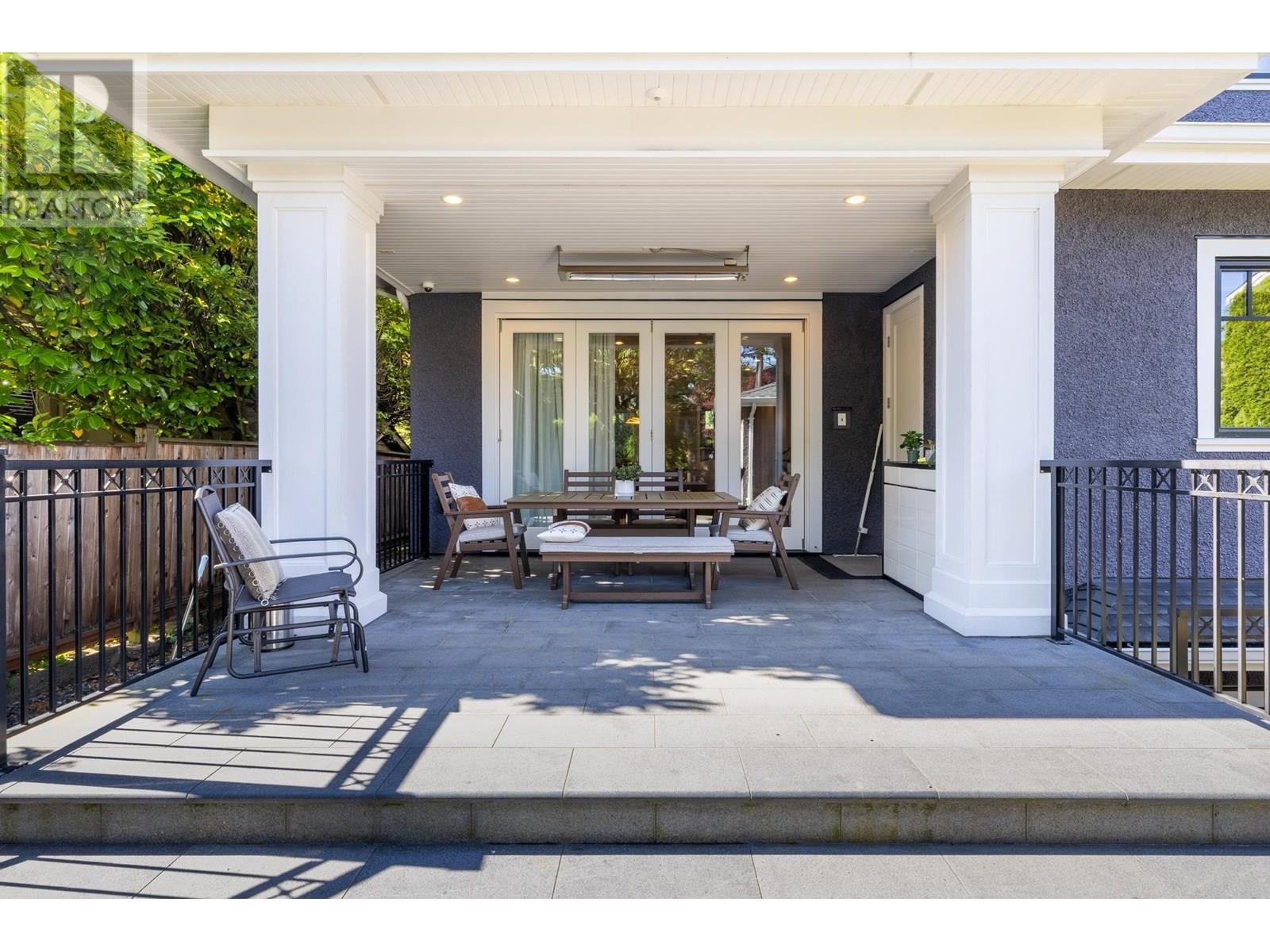 Property at 3409 W 32ND AVENUE image 3