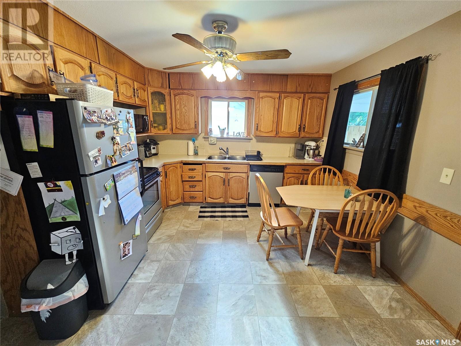 Property at 823 Duffield STREET W image 4