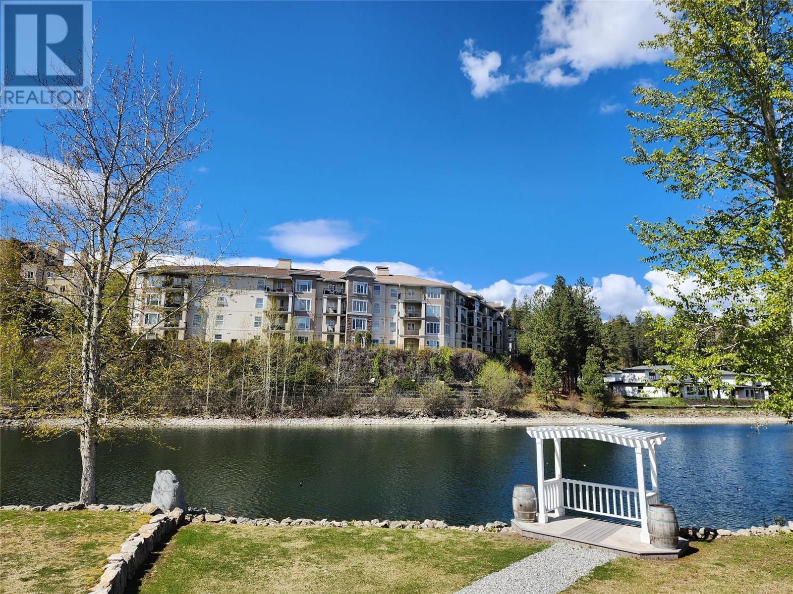 3178 Via Centrale Drive Unit# 2102, Kelowna, British Columbia
