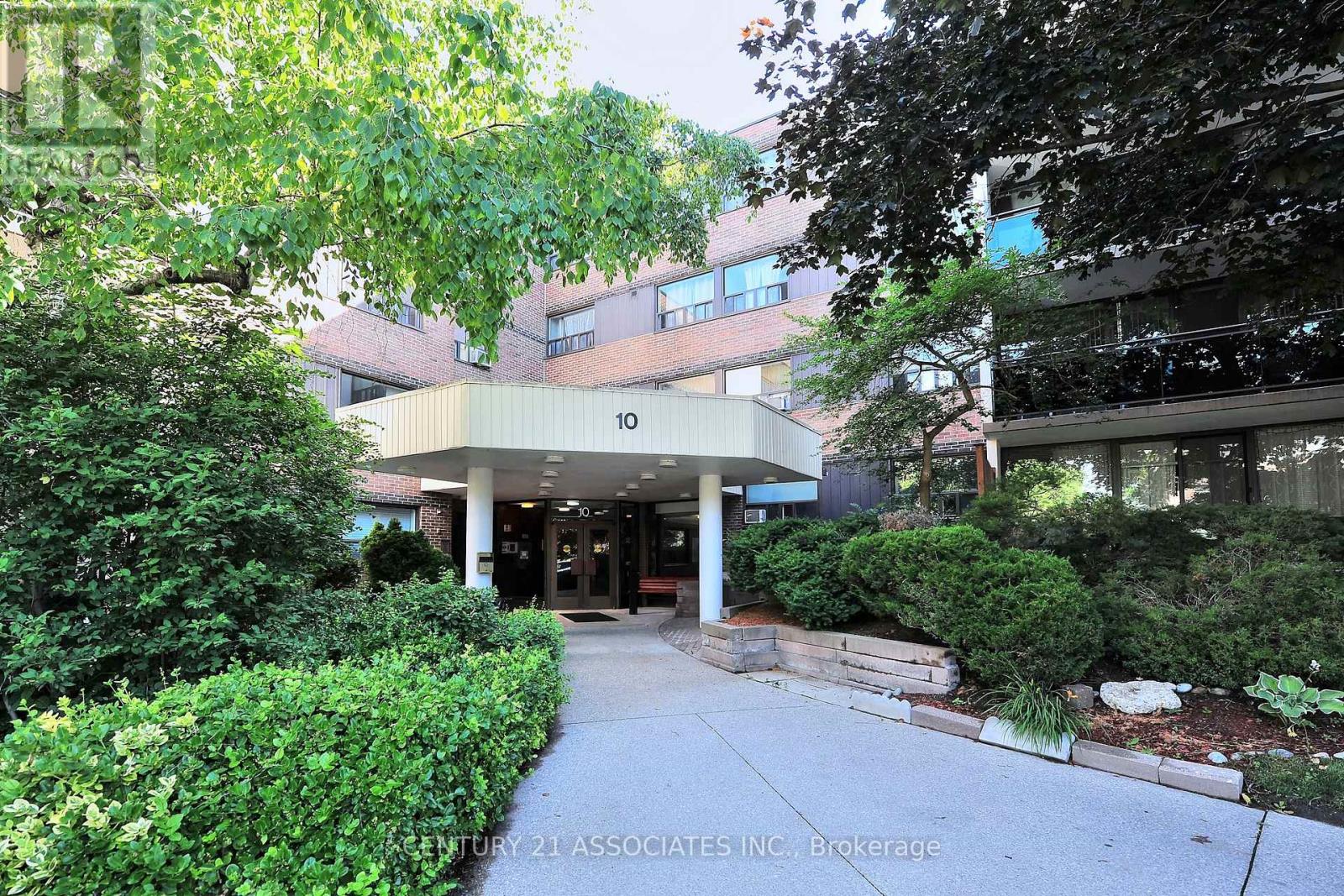 Property at 312 - 10 SUNRISE AVENUE image 3