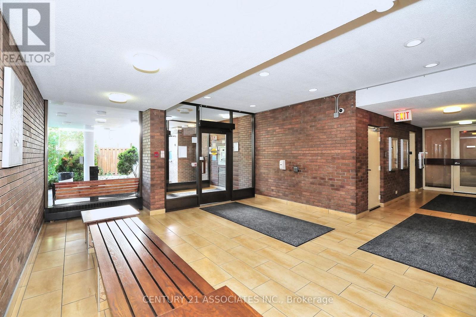 Property at 312 - 10 SUNRISE AVENUE image 5