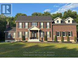 1012 Applewood Lane, Frontenac (Frontenac South), Ca