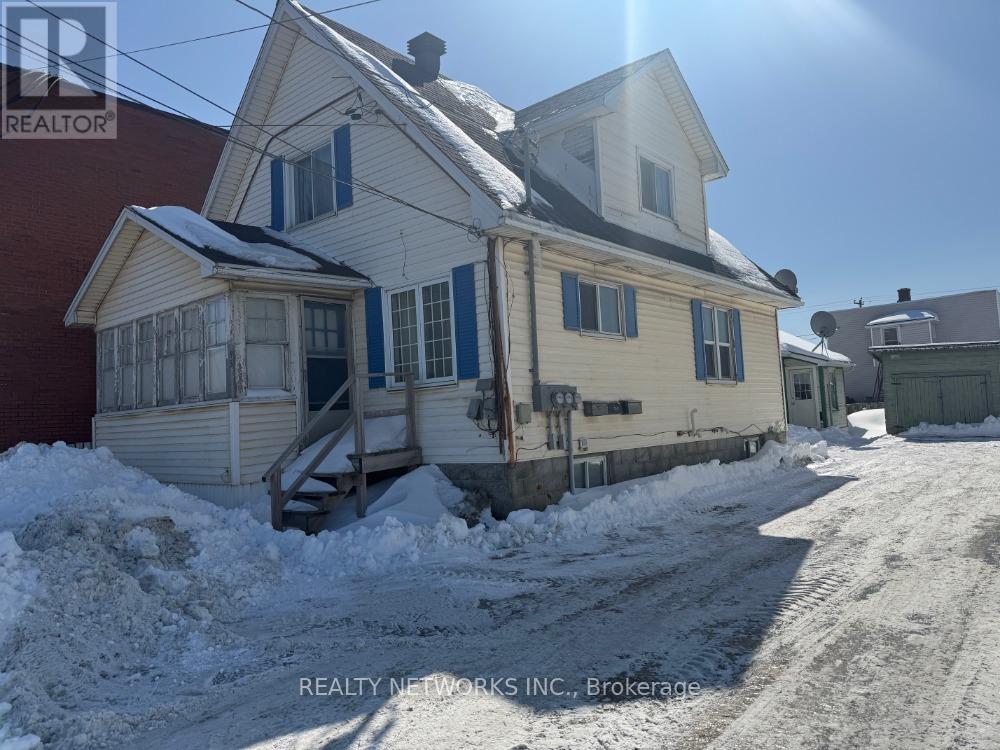 95 ALGONQUIN BOULEVARD W, Timmins, Ontario