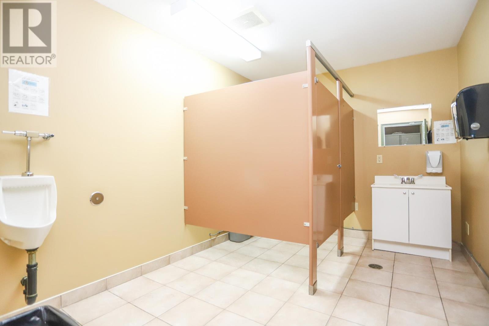 428 Pim St, Sault Ste. Marie, Ontario  P6B 2V1 - Photo 27 - SM251752