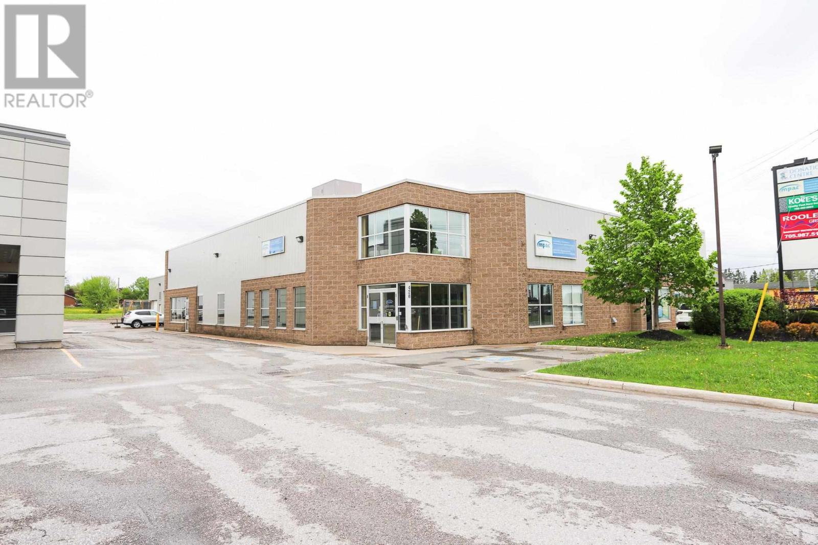 428 Pim St, Sault Ste. Marie, Ontario  P6B 2V1 - Photo 3 - SM251752