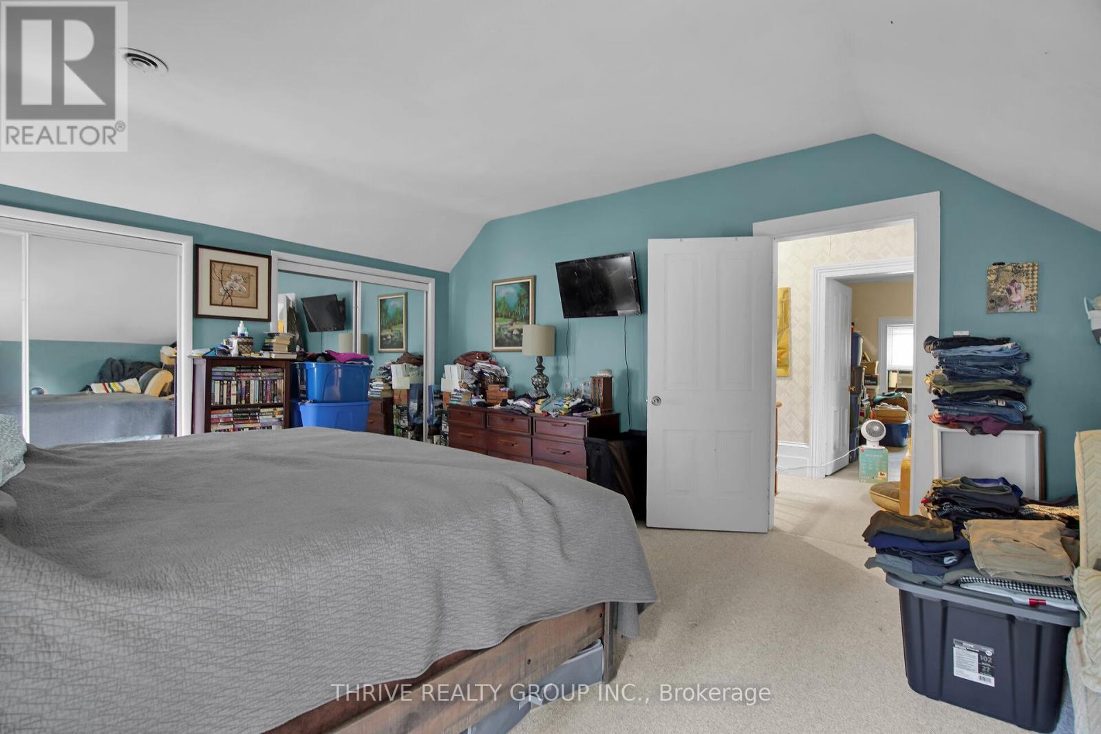 20664 Heritage Road, Thames Centre, Ontario  N0M 2P0 - Photo 19 - X12257459