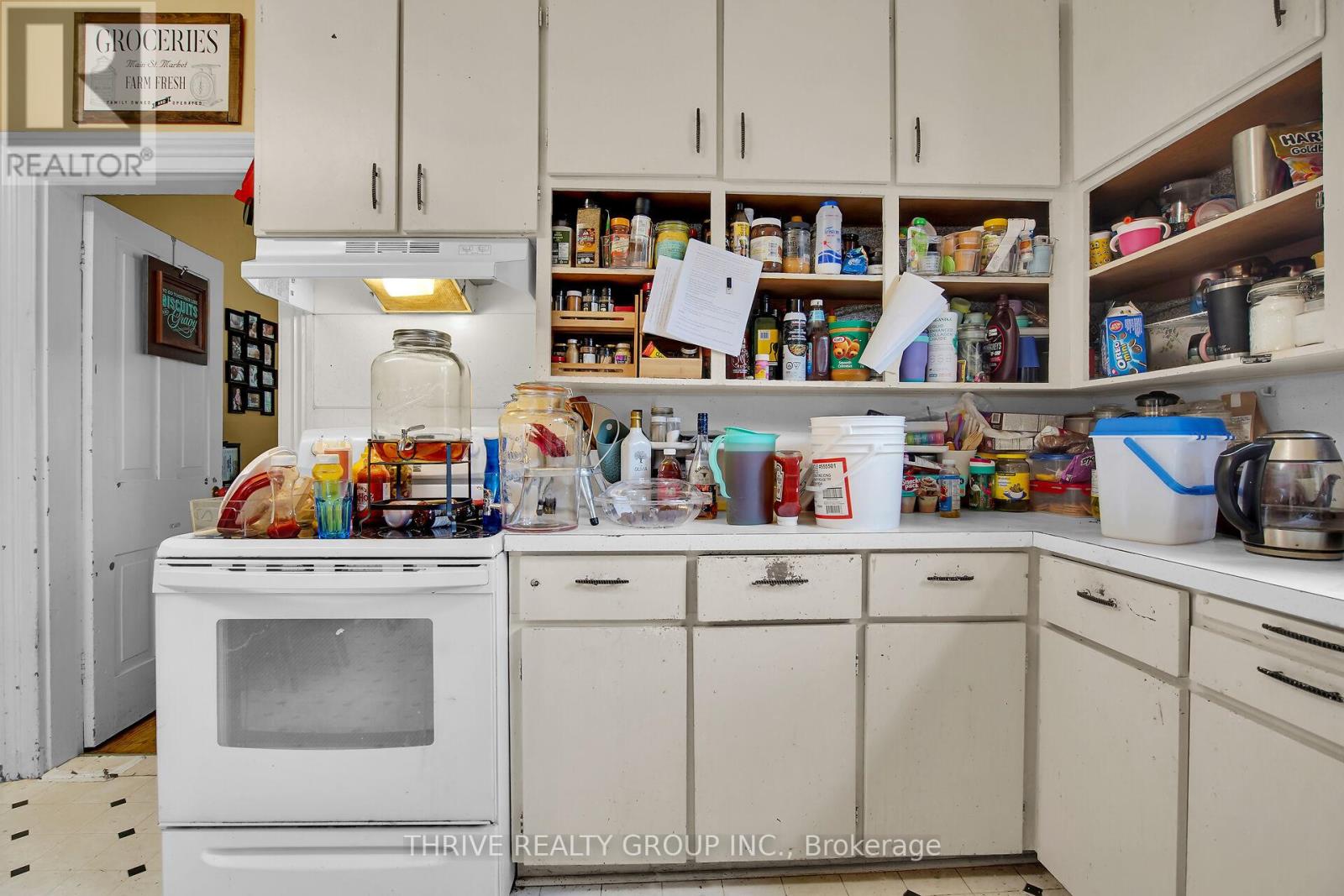 20664 Heritage Road, Thames Centre, Ontario  N0M 2P0 - Photo 8 - X12257459