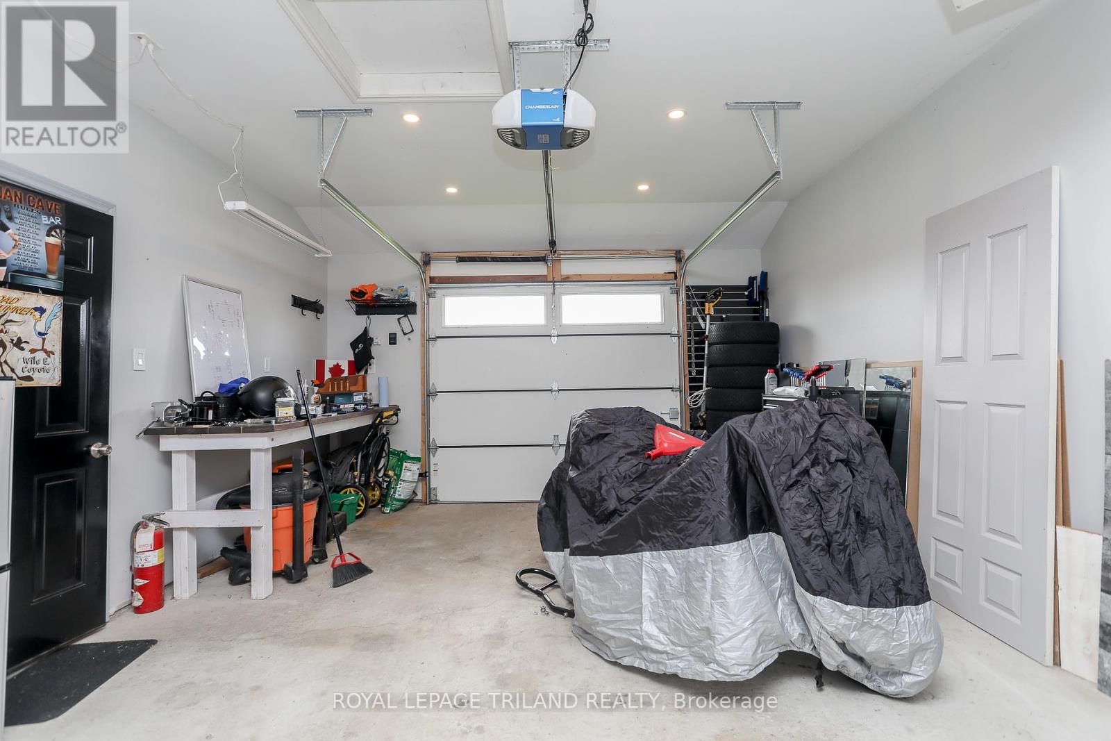 139 Coulter Avenue, Central Elgin, Ontario  N5R 5A6 - Photo 41 - X12257545