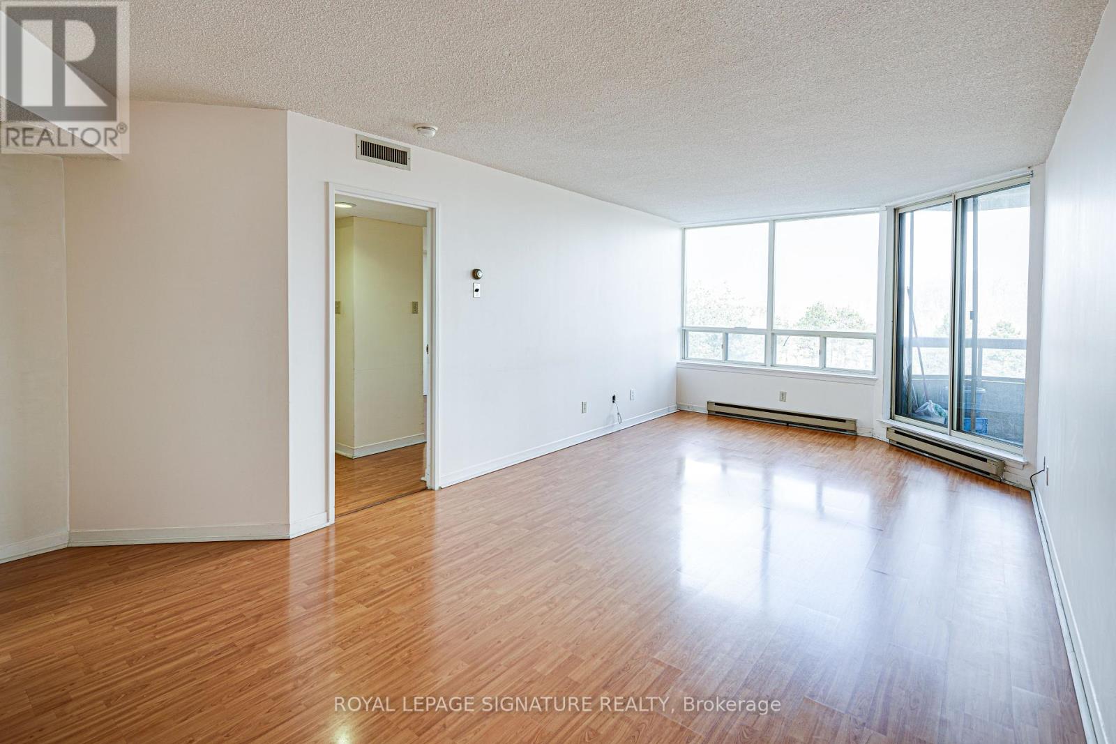 Property at 405 - 150 ALTON TOWERS CIRCLE image 5
