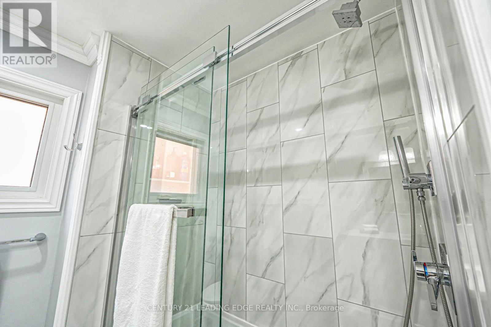 175 Morningview Trail, Toronto, Ontario  M1B 5L5 - Photo 36 - E12257432