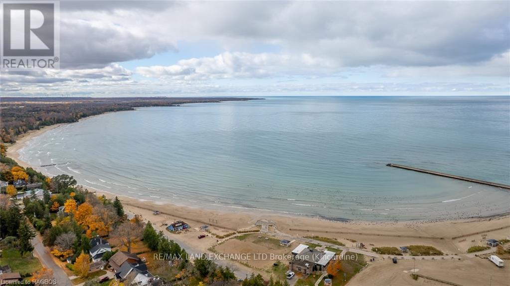 332 Mill Street, Saugeen Shores, Ontario  N0H 2C0 - Photo 11 - X10846353