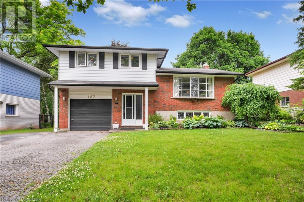 Property at 187 LYNNBROOK Crescent image 3