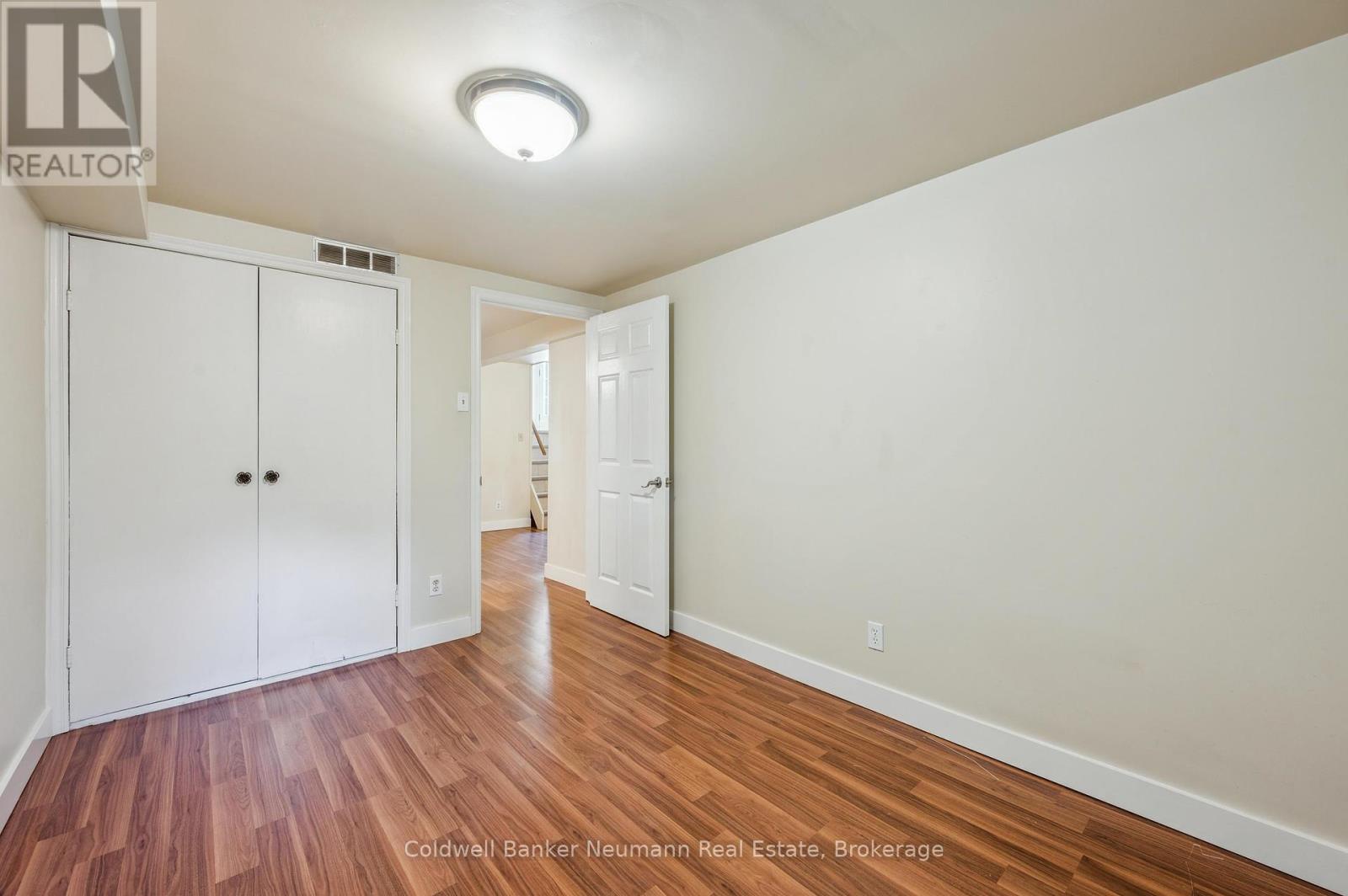 30 Mason Court, Guelph, Ontario  N1G 3G9 - Photo 23 - X12257503