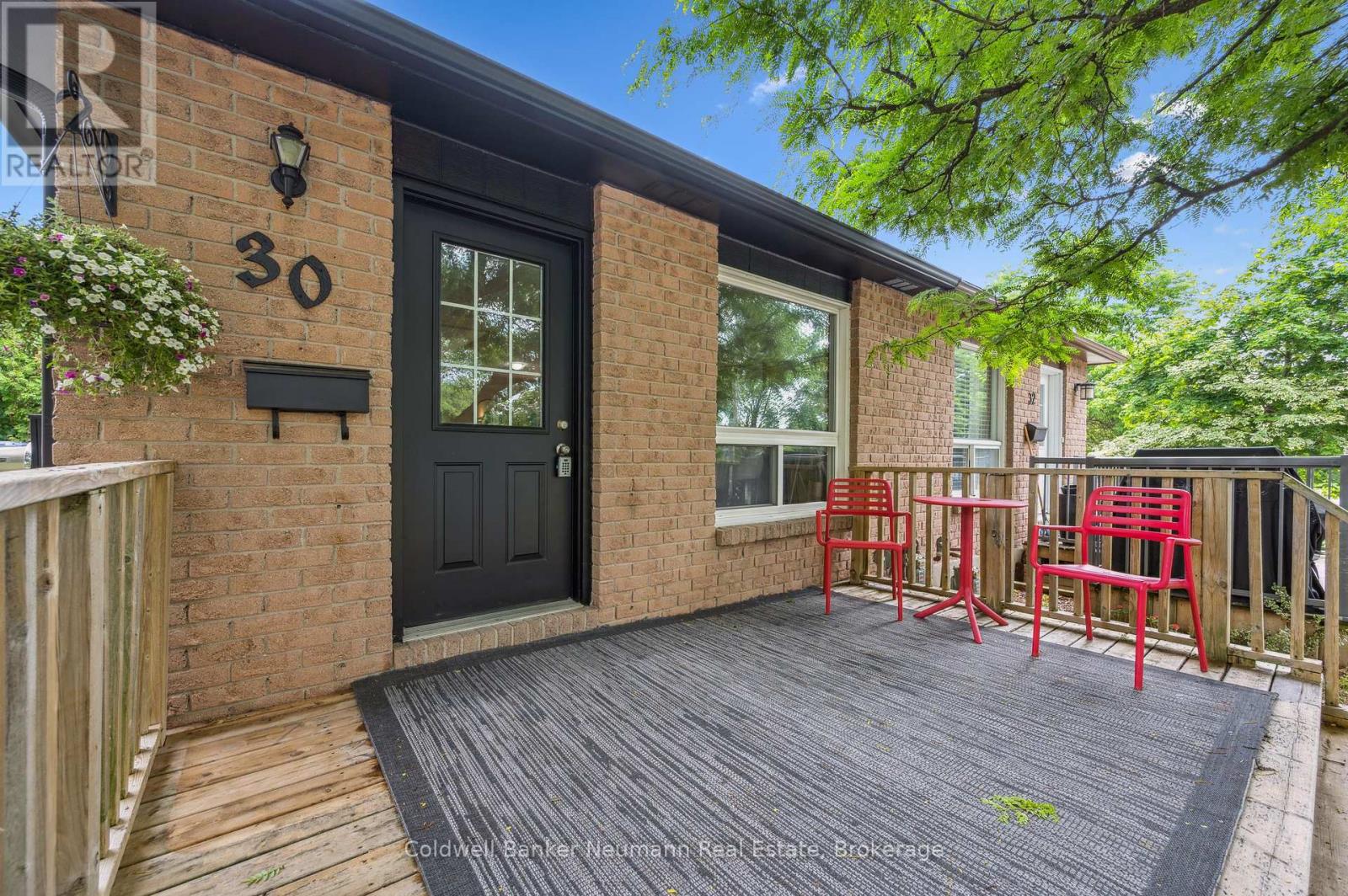 Property at 30 MASON COURT image 3