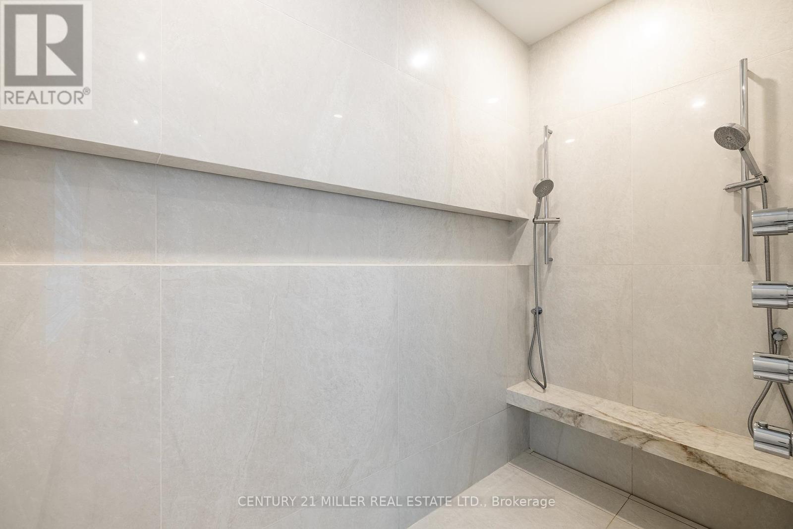 367 Seaton Drive, Oakville, Ontario  L6L 3X9 - Photo 24 - W12257391