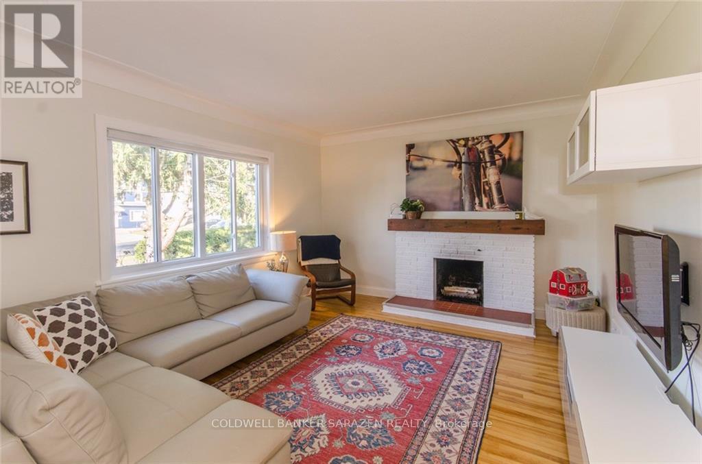 1150 Shillington Avenue, Ottawa, Ontario  K1Z 7Z4 - Photo 3 - X12257509