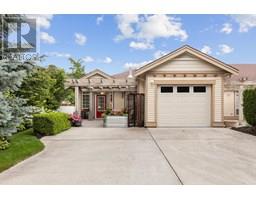 4032A Lake Avenue, peachland, British Columbia