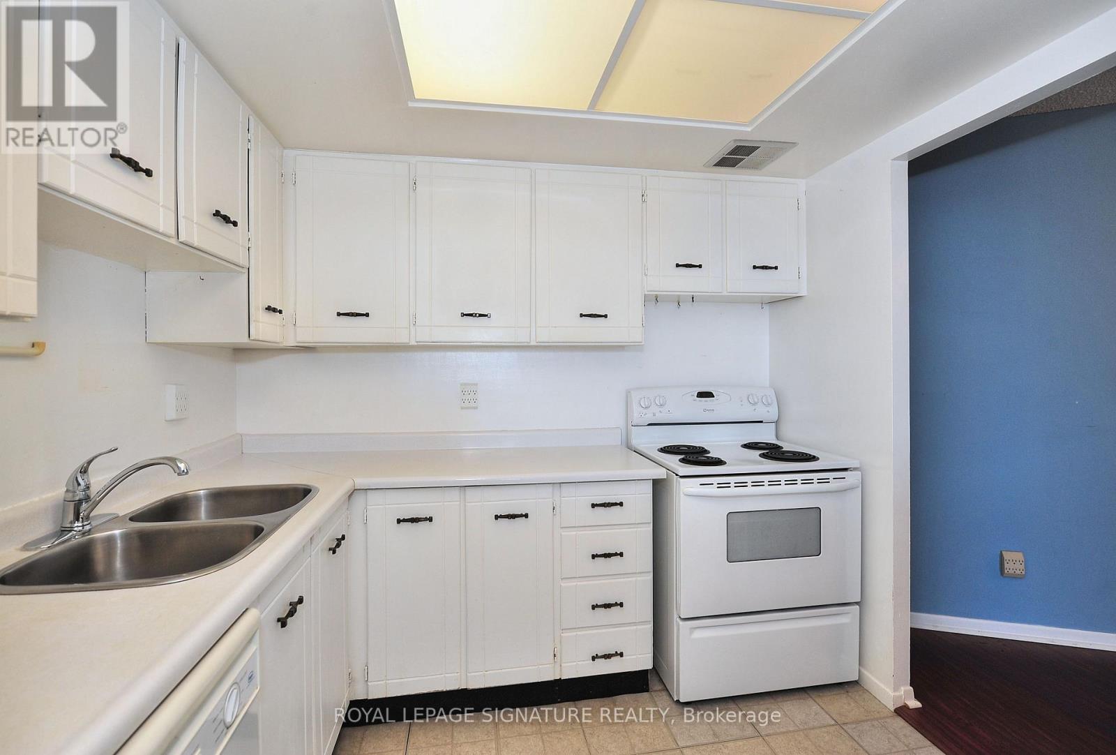 1208 - 7811 Yonge Street, Markham, Ontario  L3T 4S3 - Photo 18 - N12212327