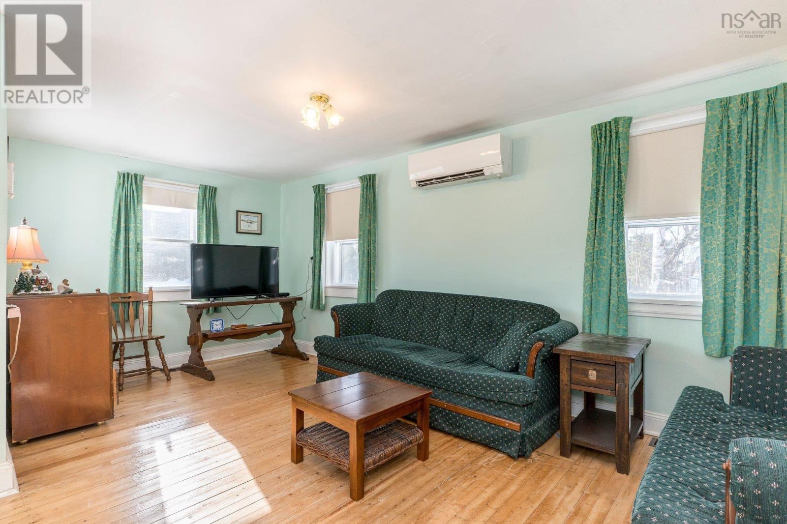 8431 Highway 215, Cambridge, Nova Scotia  B0N 2R0 - Photo 11 - 202502689