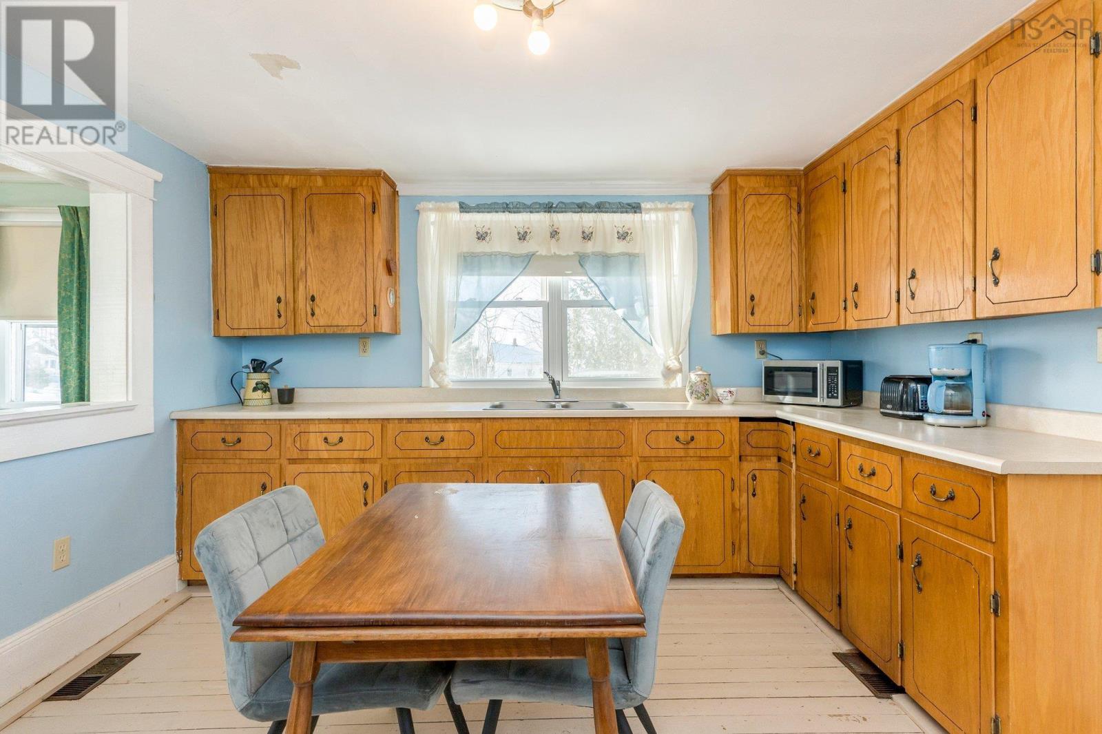 8431 Highway 215, Cambridge, Nova Scotia  B0N 2R0 - Photo 9 - 202502689