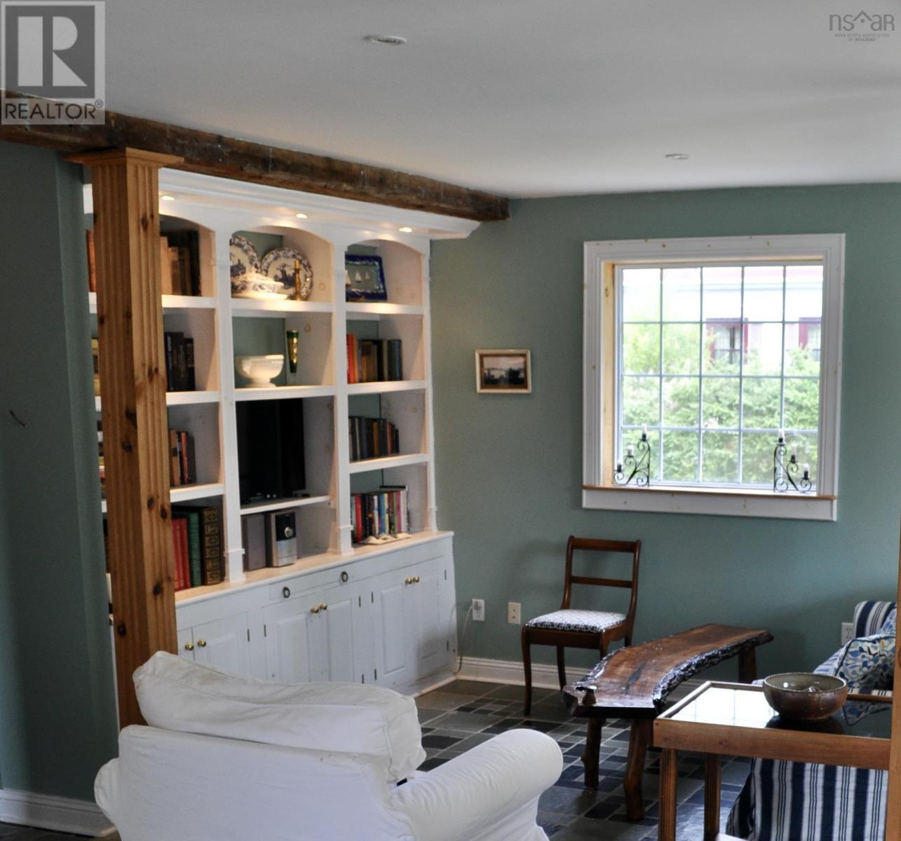 158 Prince Street, Chester, Nova Scotia  B0J 1J0 - Photo 8 - 202516353