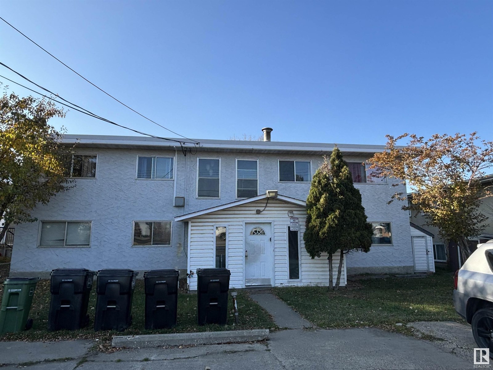 Property at 7723 75 ST NW image 3