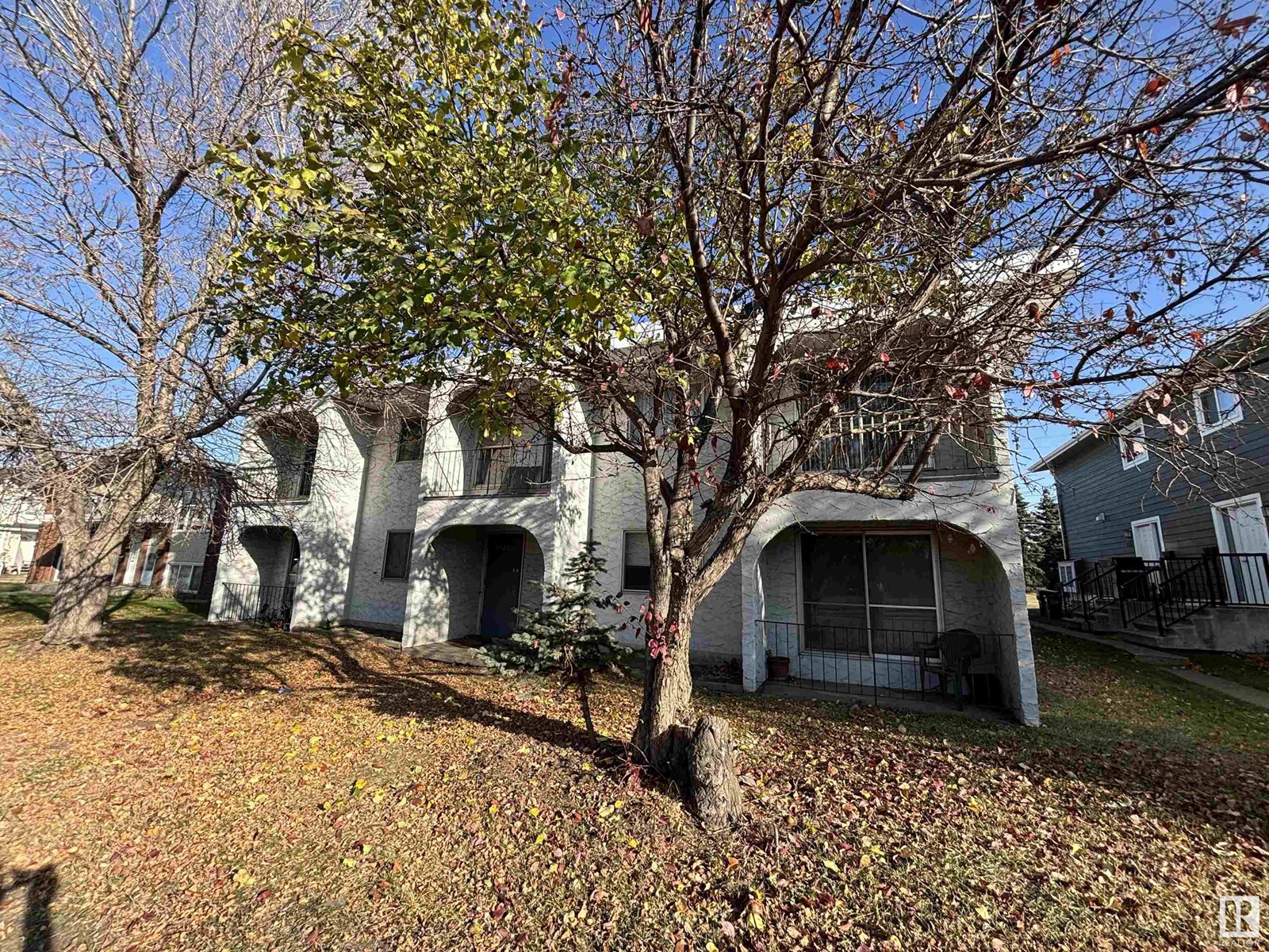 Property at 7723 75 ST NW image 2