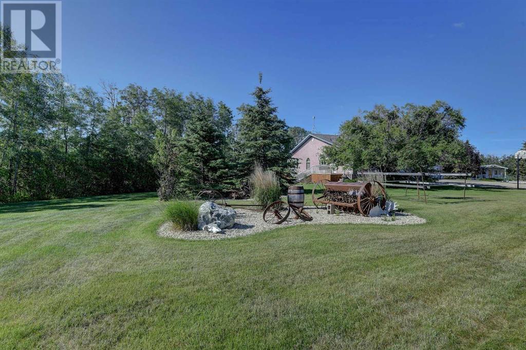 Property at 741004 Range Road 60 image 4