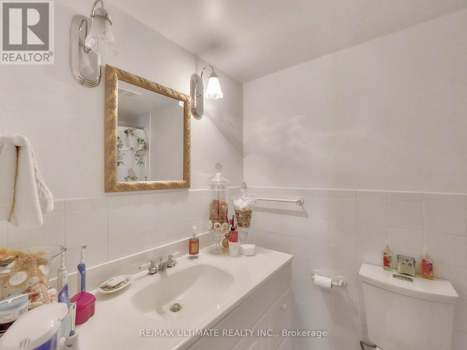 2217 - 360 Ridelle Avenue, Toronto, Ontario  M6B 1K1 - Photo 23 - W12256061