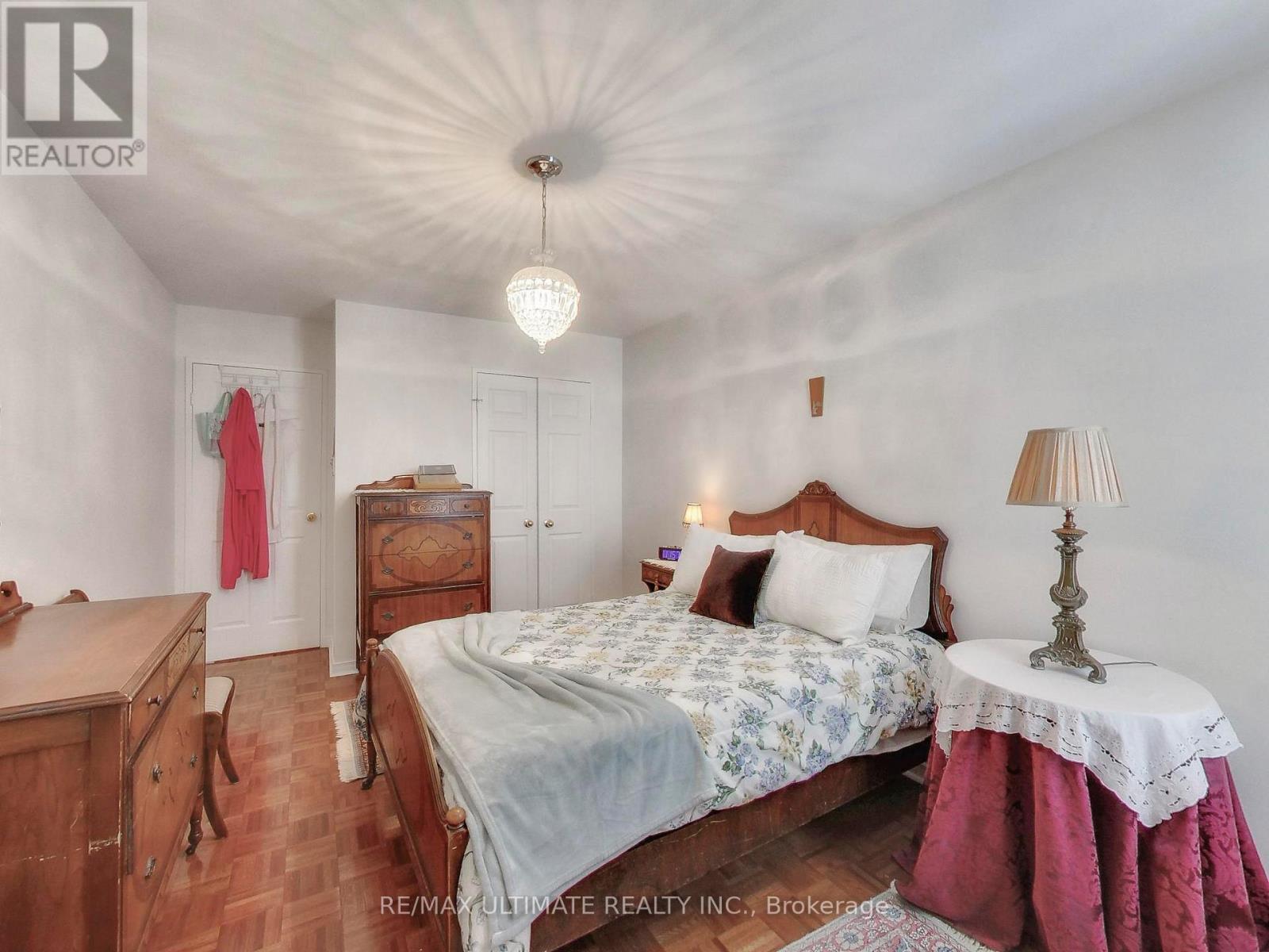 2217 - 360 Ridelle Avenue, Toronto, Ontario  M6B 1K1 - Photo 22 - W12256061
