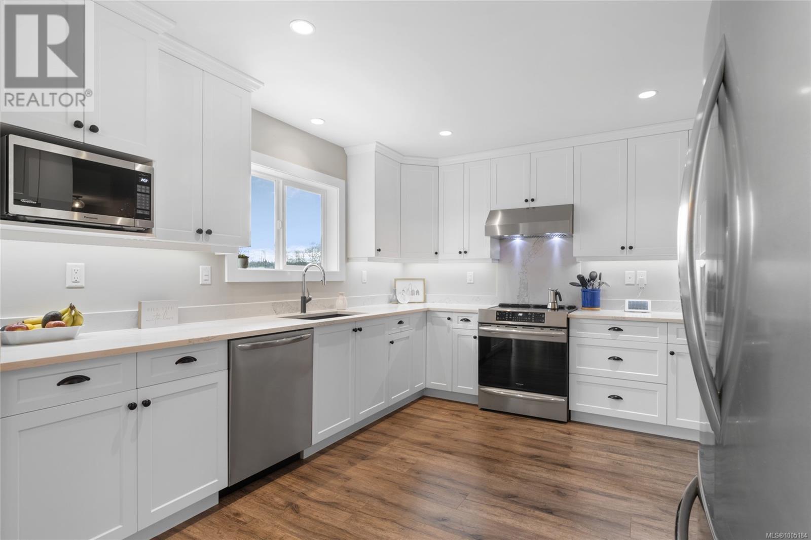 4090 Otter Point Rd, Sooke, British Columbia  V9Z 0K2 - Photo 14 - 1005184