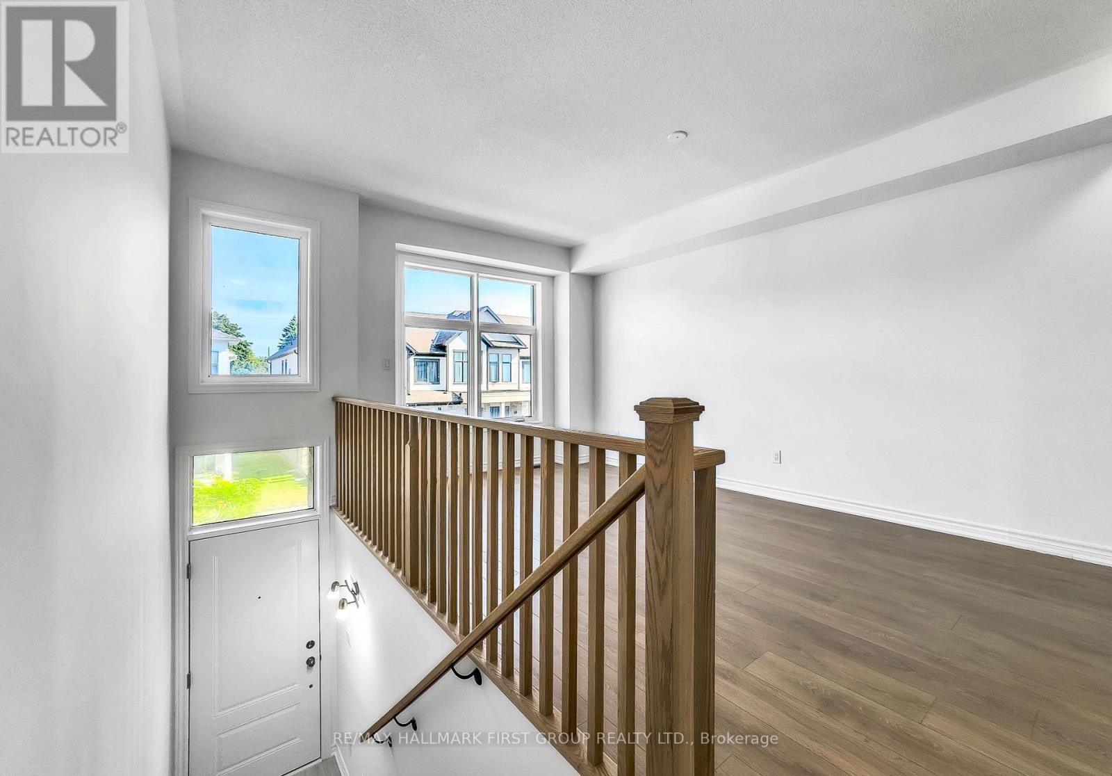 Property at 347 OKANAGAN PATH image 3