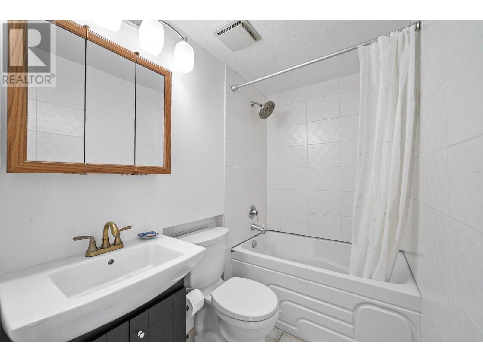 3535- 3539 W 3rd Avenue, Vancouver, British Columbia  V6R 1L8 - Photo 22 - R3022128