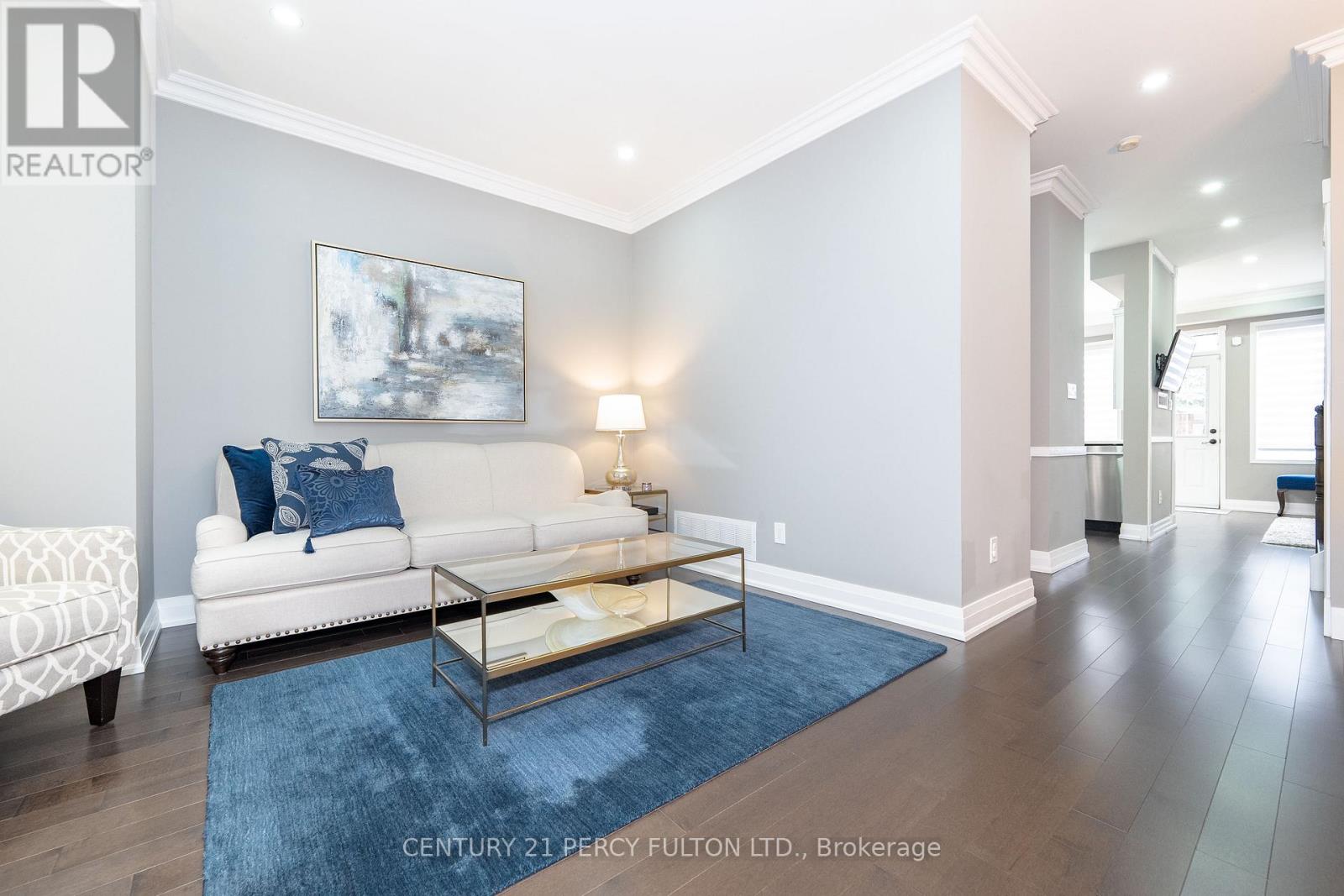Property at 131 THE FAIRWAYS image 5