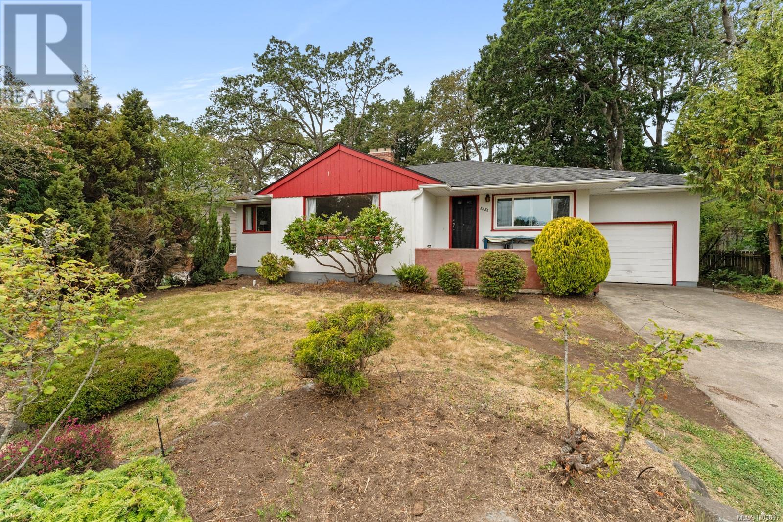 Property at 3352 Henderson Rd image 2