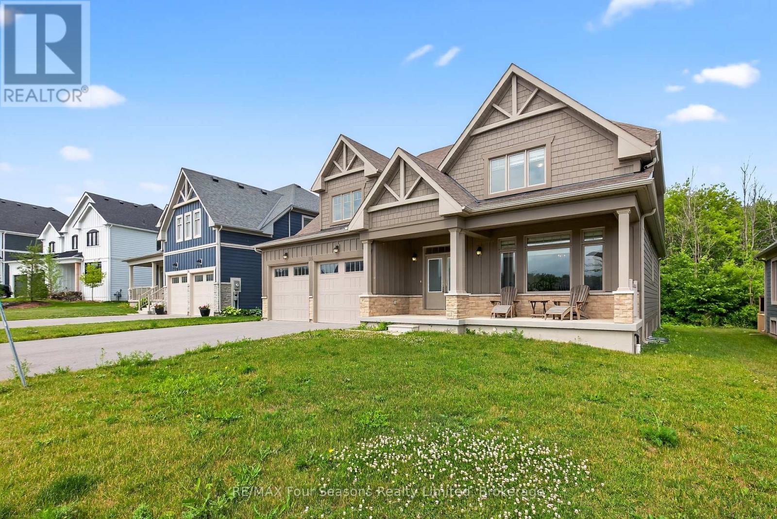 Property at 116 SPRINGSIDE CRESCENT image 2