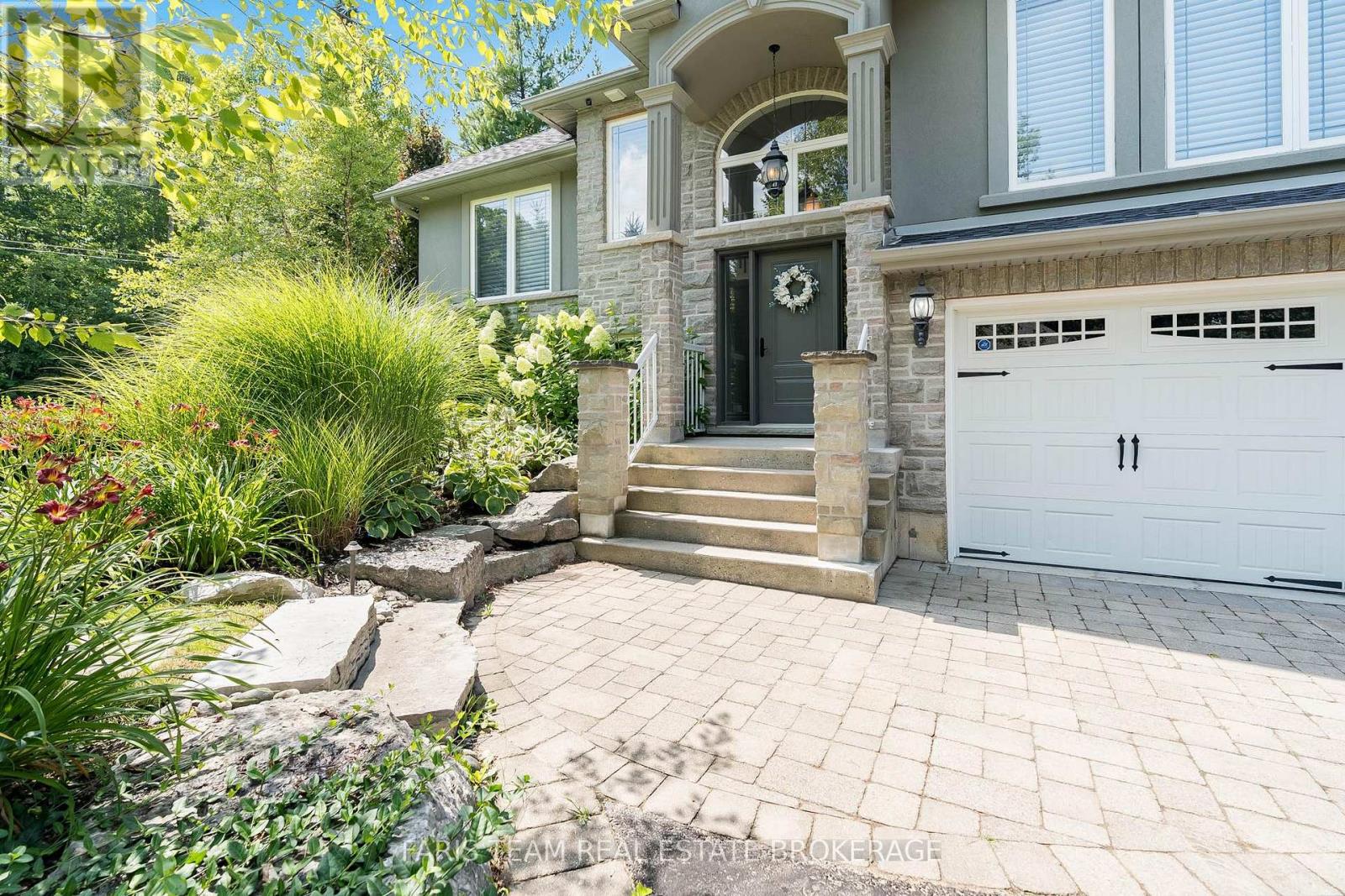 Property at 2 REILLYS RUN image 5