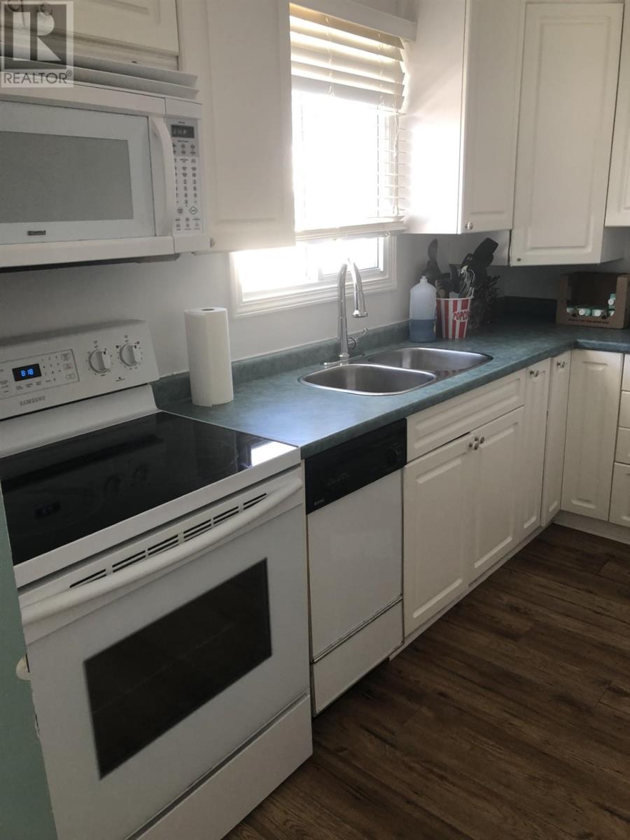 Property at 41 Hergott AVE image 4