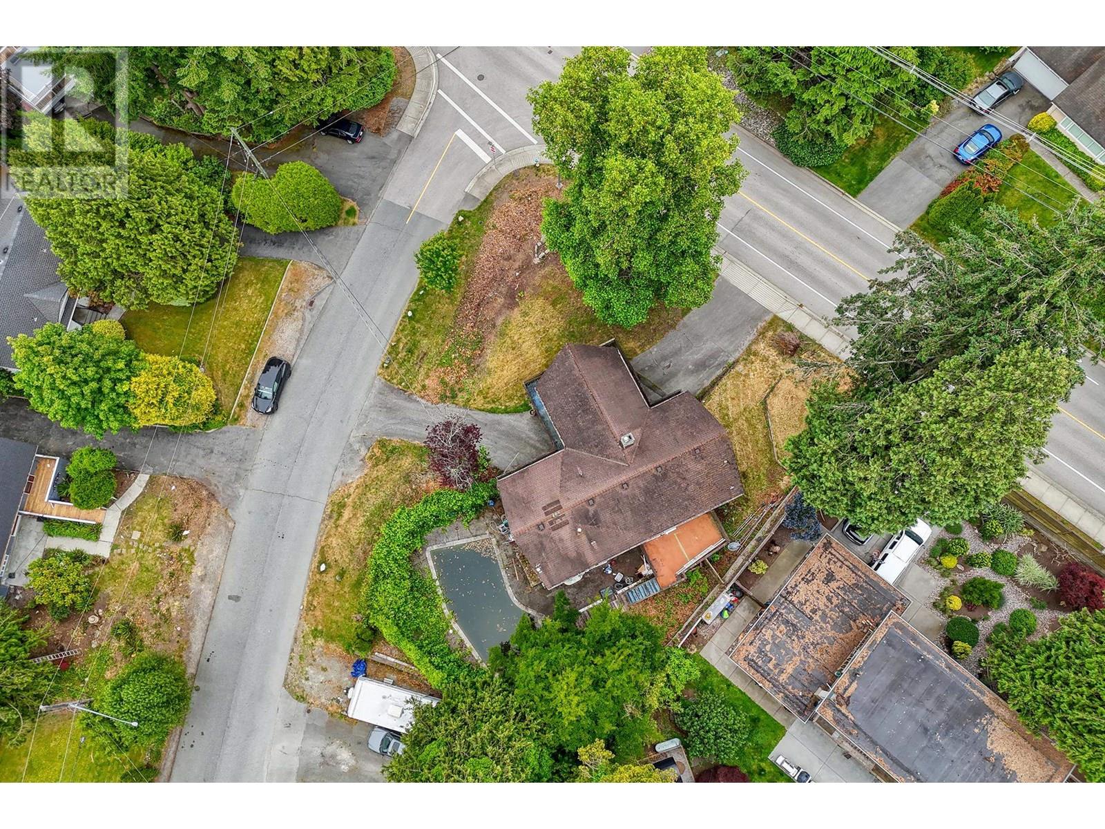 Property at 869 GALE DRIVE image 1