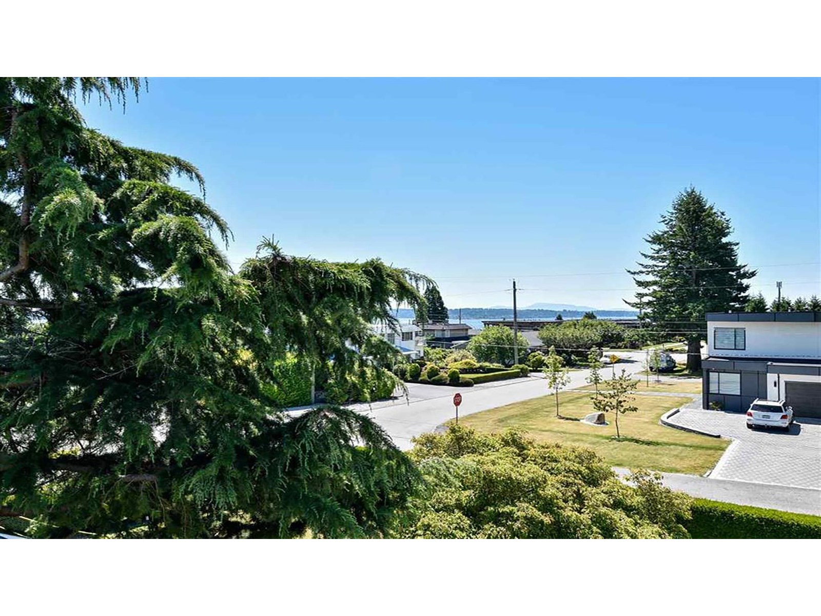 Property at 1121 CYPRESS STREET image 2