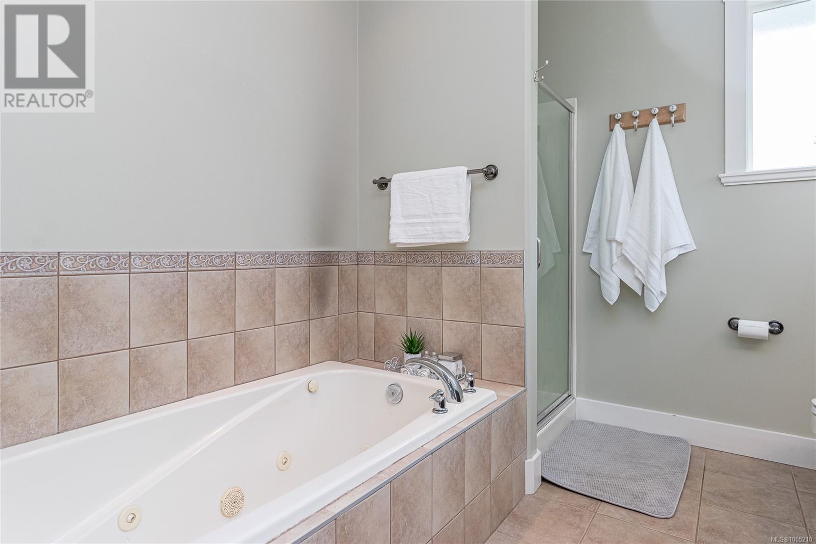 Property at 606 Stevens Pl image 1