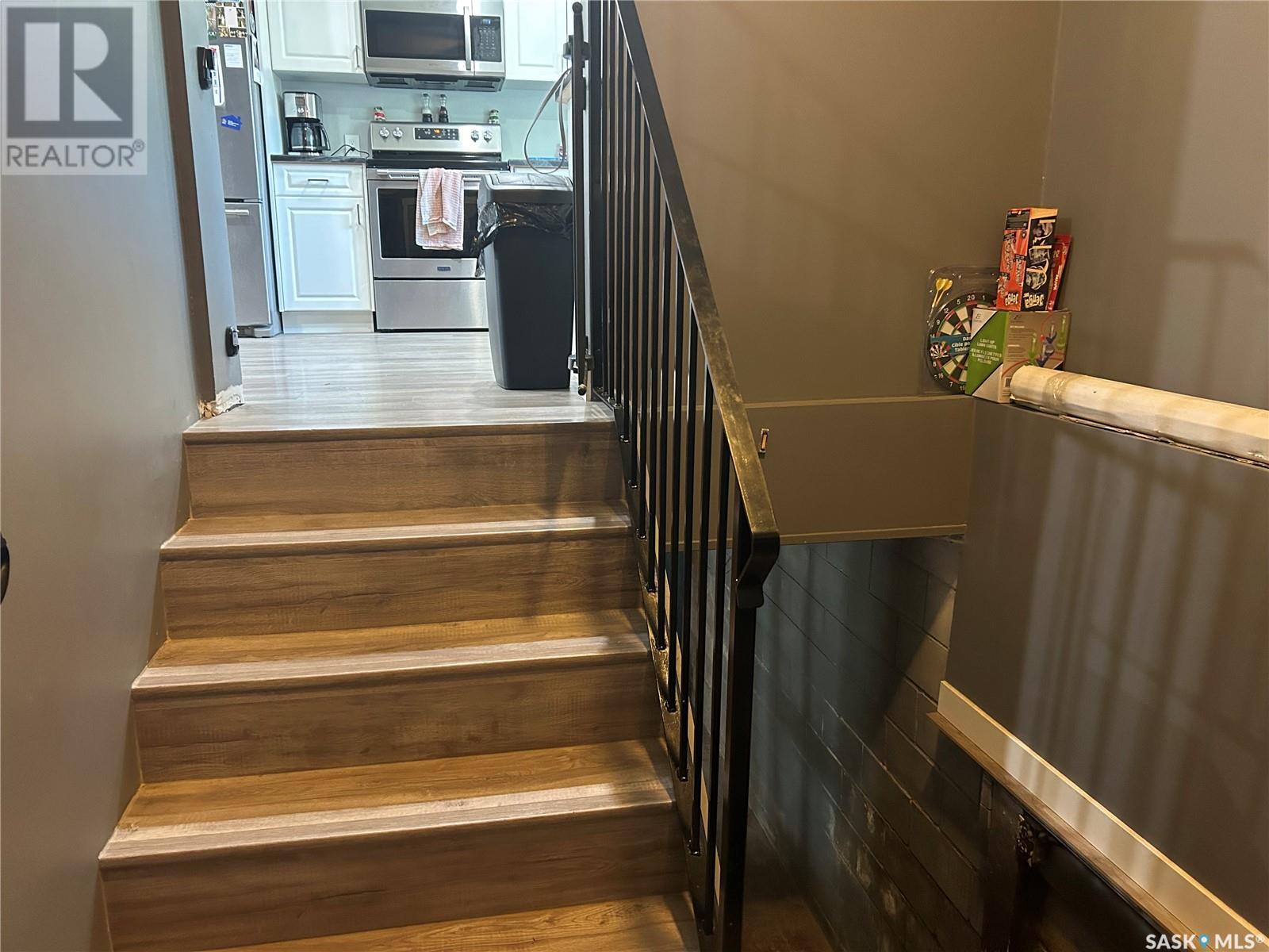 3 Coteau Avenue, Halbrite, Saskatchewan  S0C 1H0 - Photo 10 - SK011330