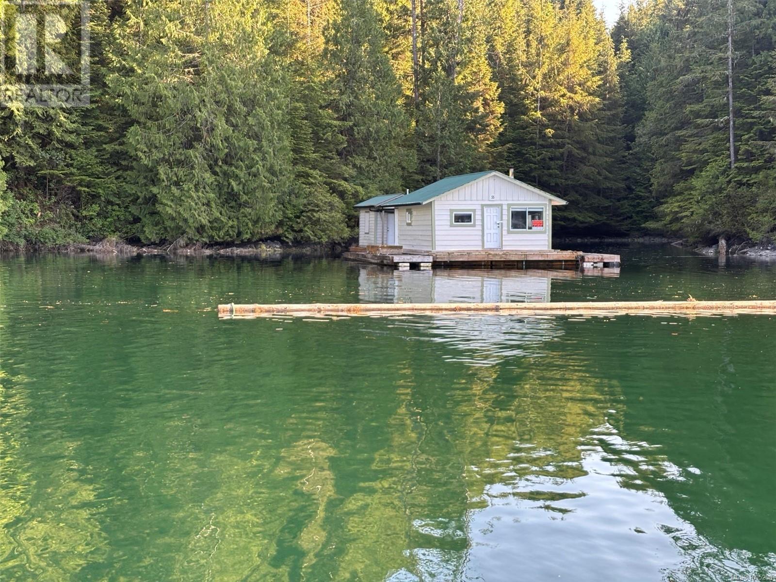 55 USELESS Inlet, Port Alberni, British Columbia